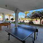 Duke Beach Apartment 2 Bedrooms Адехе