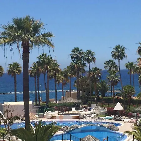 Duke Beach Apartment 2 Bedrooms Адехе