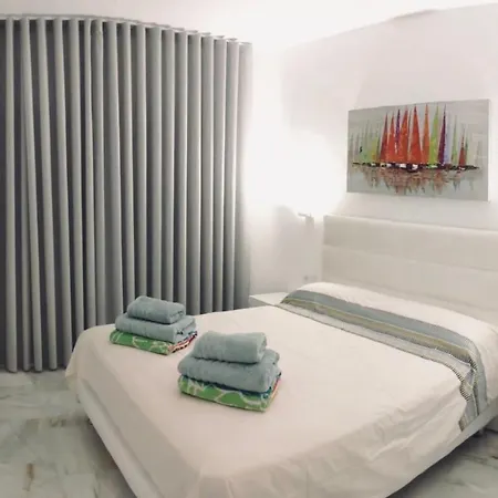 Duke Beach Apartment 2 Bedrooms Appartamento *
